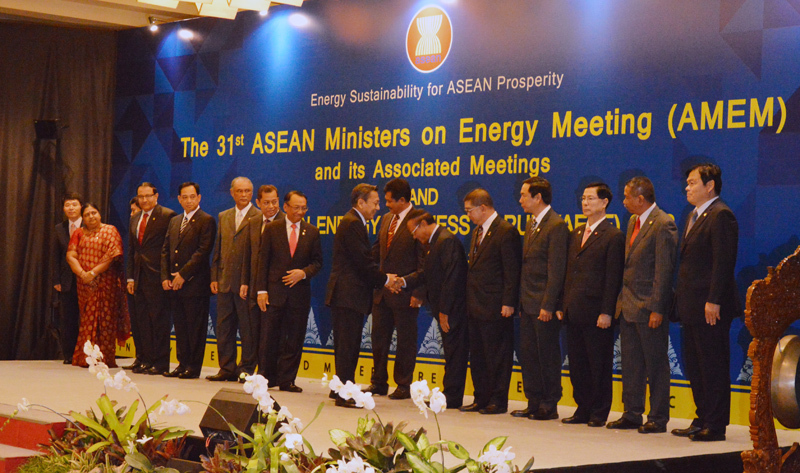 Keberhasilan Dan Eksistensi Suatu Bangsa Tergantung Networking